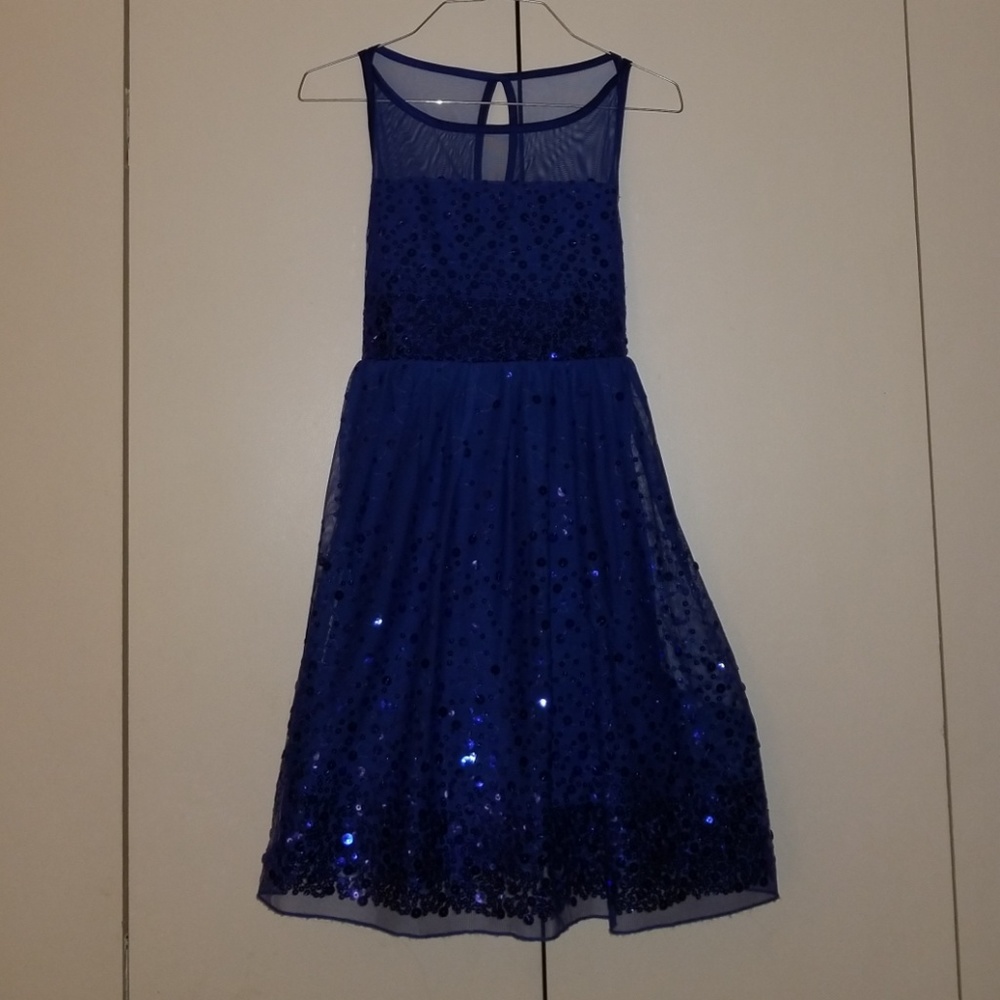 Girls dress